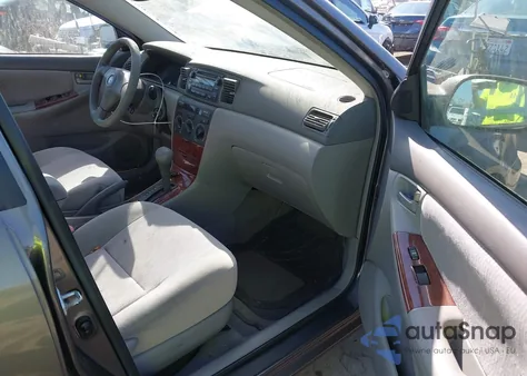 2005 Toyota Corolla Le из США, поврежденный, VIN 1NXBR30E55Z567554